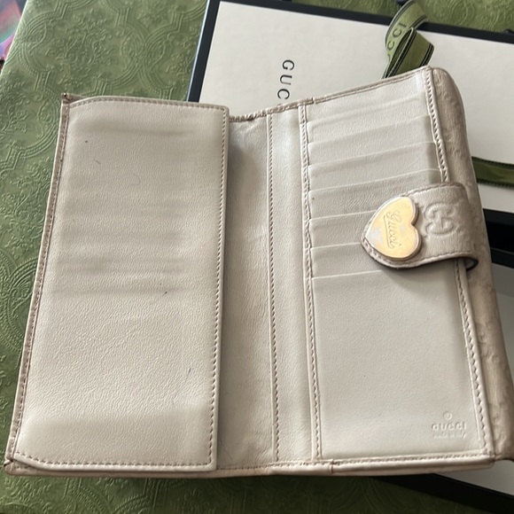 Authentic Gucci Guccissima long leather wallet - Picture 10 of 13